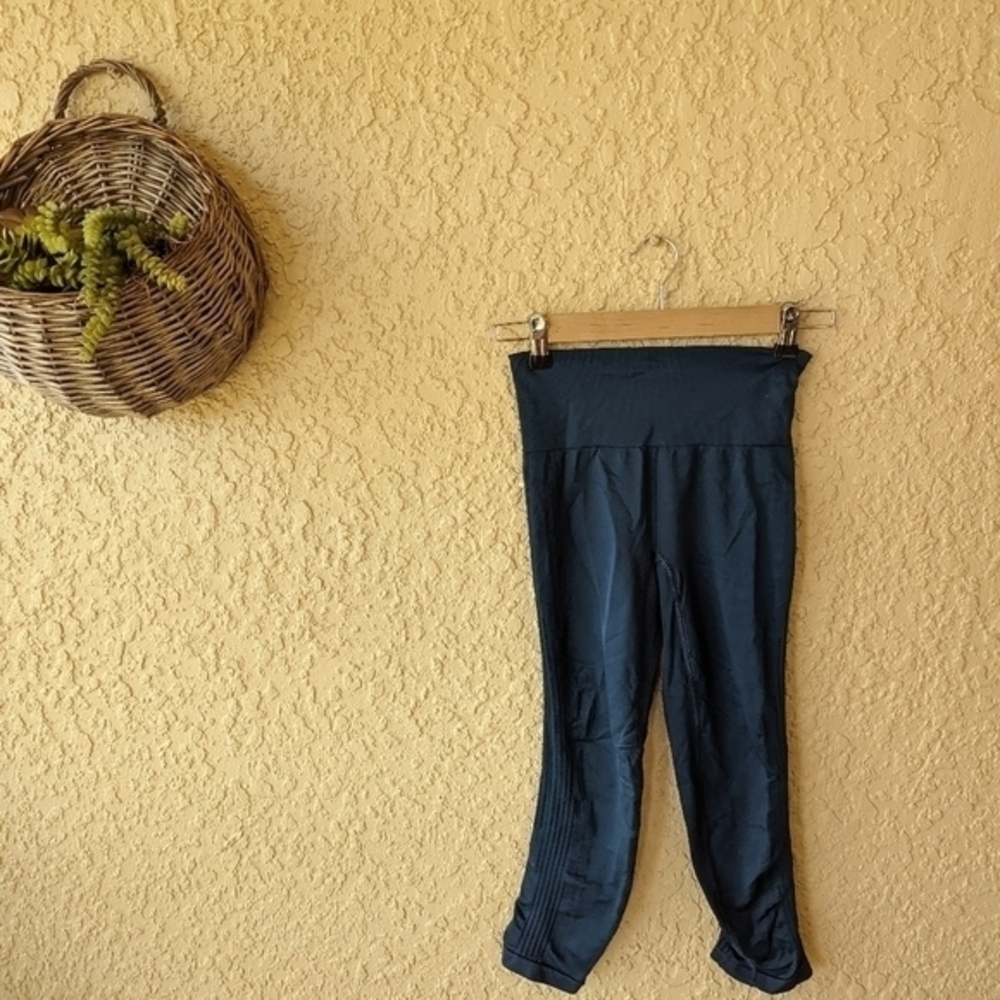 Athleta crop legging